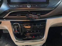 Buick GL8 Land Executive Cabin 652T Premium - ფოტო 9