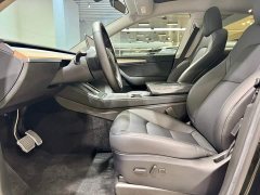 Tesla Model Y Rear-Wheel Drive - ფოტო 14