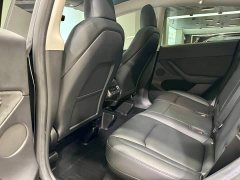 Tesla Model Y Rear-Wheel Drive - ფოტო 16
