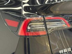 Tesla Model Y Rear-Wheel Drive - ფოტო 7