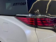 Toyota Alphard Hybrid 2.5L Premium Edition - ფოტო 7