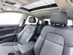 Honda Civic 180TURBO CVT Premium Edition - ფოტო 14