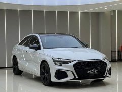 Audi A3 A3L Limousine 35 TFSI Luxury Sport - ფოტო 3