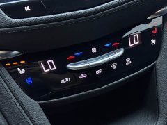 Cadillac XT5 2021 2.0T AWD Luxury - ფოტო 12