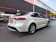 Toyota Corolla 1.8L CVT Luxury - ფოტო 8