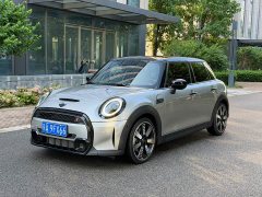 BMW MINI 2023 2.0T COOPER S Artist Five-Door - ფოტო 1