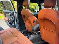 BMW MINI 2023 2.0T COOPER S Artist Five-Door - ფოტო 12