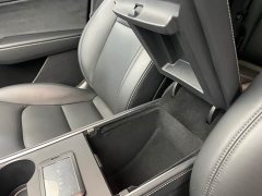 Tesla Model Y Long Range All-Wheel Drive - ფოტო 15