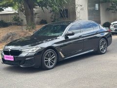 BMW 5 Series 525Li M Sport Package - ფოტო 1