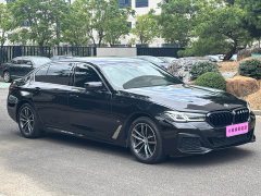 BMW 5 Series 525Li M Sport Package - ფოტო 3