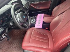 BMW 5 Series 525Li M Sport Package - ფოტო 6