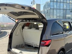 Buick GL8 Land Executive Cabin 652T Luxury - ფოტო 8