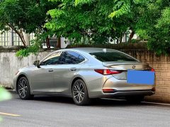Lexus ES 2022 300h Premium Edition - ფოტო 8