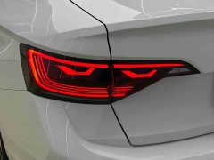 Volkswagen Sagitar 300TSI DSG Excellence Edition - ფოტო 16
