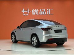 Tesla Model Y Standard Range RWD - ფოტო 8