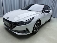 Hyundai Elantra 1.5L CVT Luxury - ფოტო 1