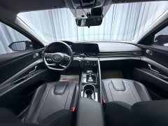 Hyundai Elantra 1.5L CVT Luxury - ფოტო 12