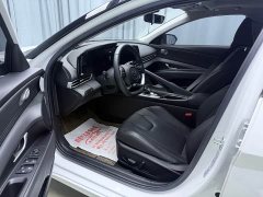 Hyundai Elantra 1.5L CVT Luxury - ფოტო 7