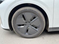 Li Auto i6 2025 Two-Wheel Drive Standard - ფოტო 18
