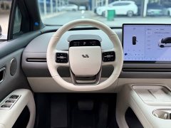 Li Auto i6 2025 Two-Wheel Drive Standard - ფოტო 9