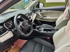 Lynk & Co Geely Lynk & Co 06 2021 1.5T Shero Pink Special Edition - ფოტო 3