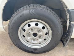 Tuouyano Tuoyano 2.0T Manual Jixiang Long Wheelbase Mid-roof Rear Single Tire 7/9 Seater - ფოტო 4