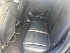 Tesla Model Y Rear-Wheel Drive - ფოტო 10