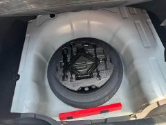 Hyundai Elantra 1.5L CVT Luxury - ფოტო 11