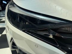 Hyundai Elantra 1.5L CVT Luxury - ფოტო 4