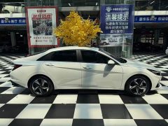 Hyundai Elantra 1.5L CVT Luxury - ფოტო 6
