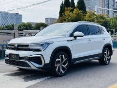 Volkswagen Touareg 300TSI Two-Wheel Drive Full Moon Edition - ფოტო 1