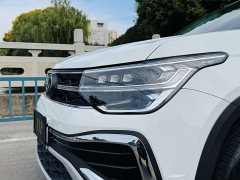 Volkswagen Touareg 300TSI Two-Wheel Drive Full Moon Edition - ფოტო 16