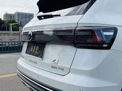 Volkswagen Touareg 300TSI Two-Wheel Drive Full Moon Edition - ფოტო 17