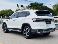 Volkswagen Touareg 300TSI Two-Wheel Drive Full Moon Edition - ფოტო 5