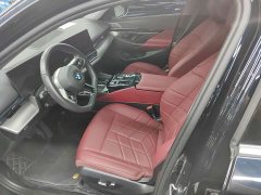BMW 5 Series 530Li Premier M Sport Package - ფოტო 5