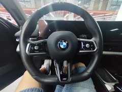 BMW 5 Series 530Li Premier M Sport Package - ფოტო 6