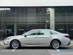Toyota Avalon 2019 Hybrid 2.5L Luxury National VI - ფოტო 4