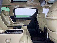 Toyota Vellfire 2020 Dual Motor 2.5L HV Premium Edition - ფოტო 10