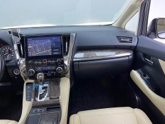 Toyota Vellfire 2020 Dual Motor 2.5L HV Premium Edition - ფოტო 5