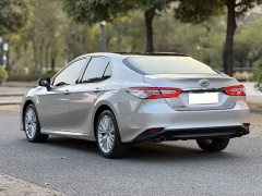 Toyota Camry 2.5G Luxury - ფოტო 6