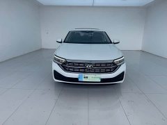 Volkswagen Sagitar 300TSI DSG Excellence Edition - ფოტო 2
