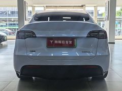 Tesla Model Y Rear-Wheel Drive - ფოტო 15