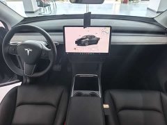 Tesla Model Y Rear-Wheel Drive - ფოტო 6