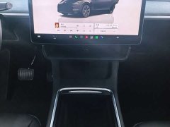 Tesla Model Y Rear-Wheel Drive - ფოტო 9