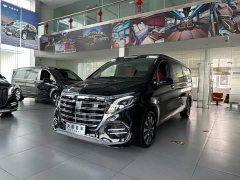 Mercedes-Benz Vito 2021 2.0T Elite 7-Seater - ფოტო 1