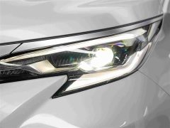 Toyota Sienna 2024 2.5L Hybrid AWD Premium - ფოტო 12
