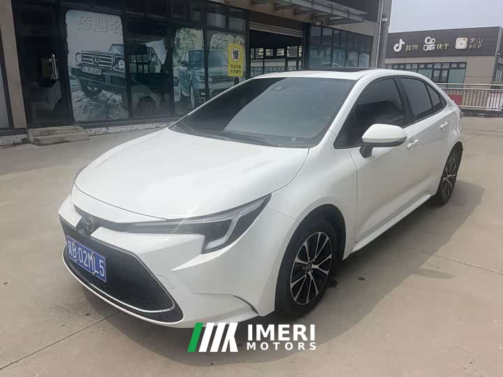 Toyota Corolla 1.8L CVT Luxury - ავტომობილი ჩინეთიდან
