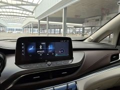 Buick GL8 Land Business Class 652T Luxury - ფოტო 10