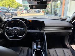 Hyundai Elantra 1.5L CVT LUX Black Knight Limited Edition - ფოტო 11