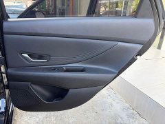 Hyundai Elantra 1.5L CVT LUX Black Knight Limited Edition - ფოტო 17